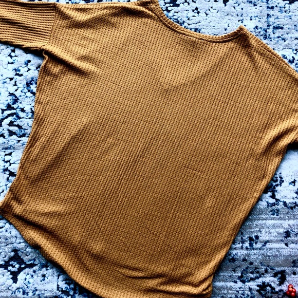 NWOT Express Dolman V-Neck Sweater - Picture 6 of 7